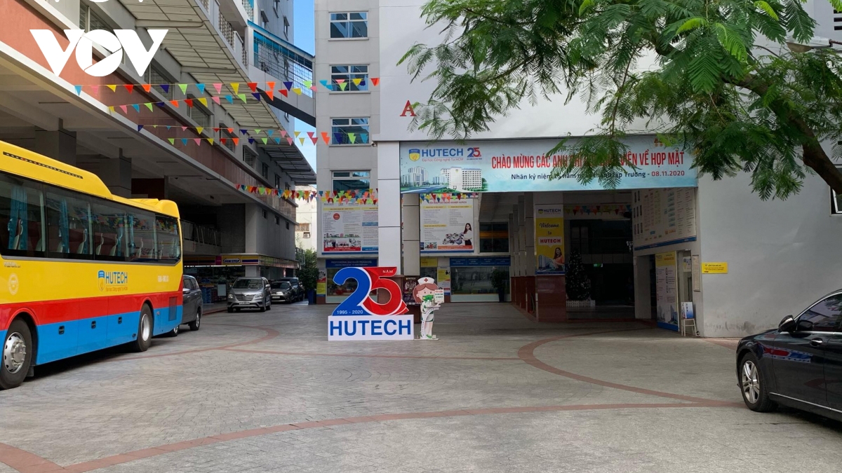 Thousands of university students in HCM City remain home amid COVID-19 fears